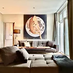 Style Apartment